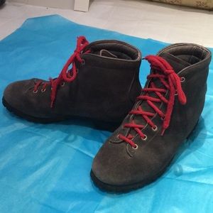 Women’s Italian leather hiking boots